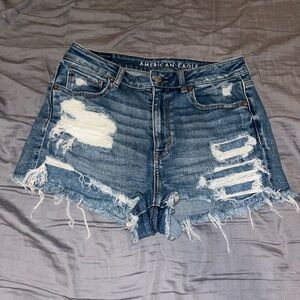 american eagle jean shorts size 6